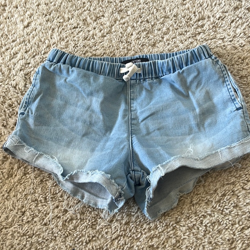 Girls size (8-10) shorts